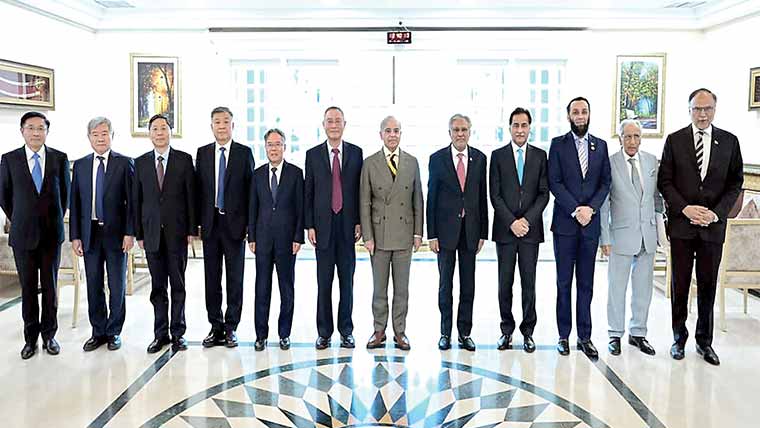  پاک چین دوستی منفرد ،سی پیک کی کامیابی کیلئے پر عزم : وزیر اعظم