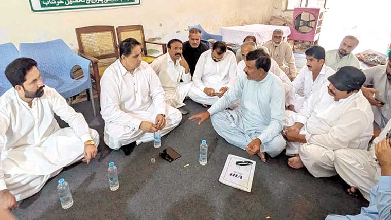  پٹواریوں کی دسویں روز بھی  قلم چھوڑ ہڑتال جاری رہی 