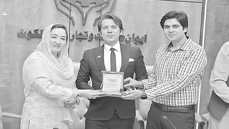  سیالکوٹ چیمبر میں ٹیکس آگاہی اور آؤٹ ریچ سیشن کا انعقاد 