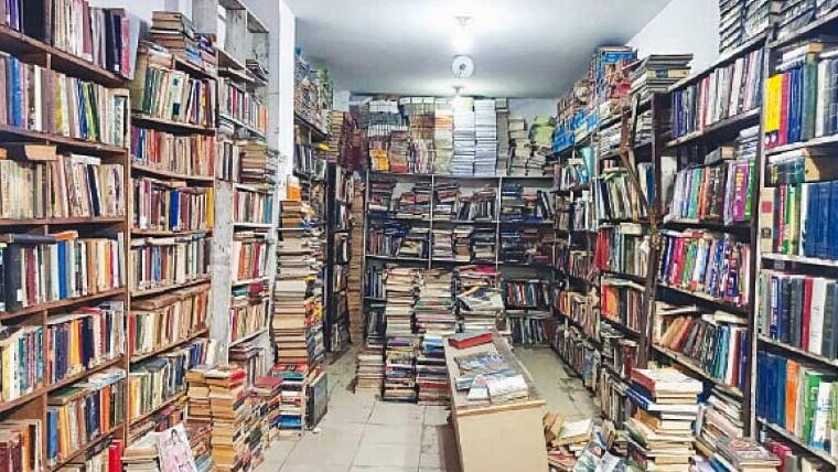 مہنگا کاغذ،درسی کتب کی لاگت میں اضافہ،طلبہ کے مستقبل پر سوالیہ نشان 