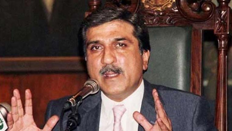  سیاسی استحکام عوامی مسائل کے  حل سے مشروط :مخدوم احمد محمود 
