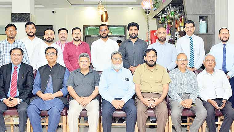 موٹاپا، وزن میں کمی اور جدید  ٹیکنالوجی کے ذریعے علاج پر سیمینار 