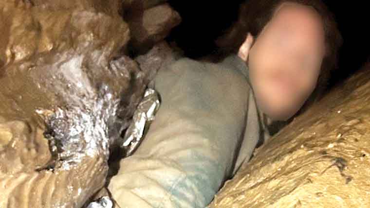 6گھنٹے غار میں پھنسے رہنے کے باوجود زندہ بچ جانیوالا شخص