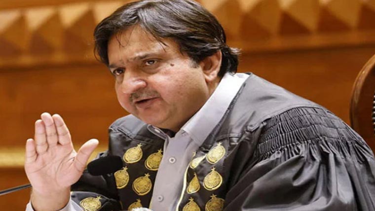 سپیکر پنجاب اسمبلی چین  سے وطن واپس پہنچ گئے 