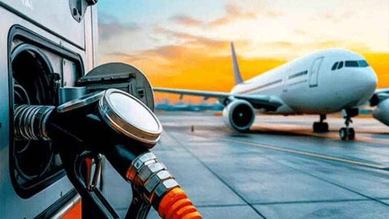 جیٹ فیول 48.80 روپے لٹر سستا، ایئر لائنز کے کرایوں میں کمی کا امکان 