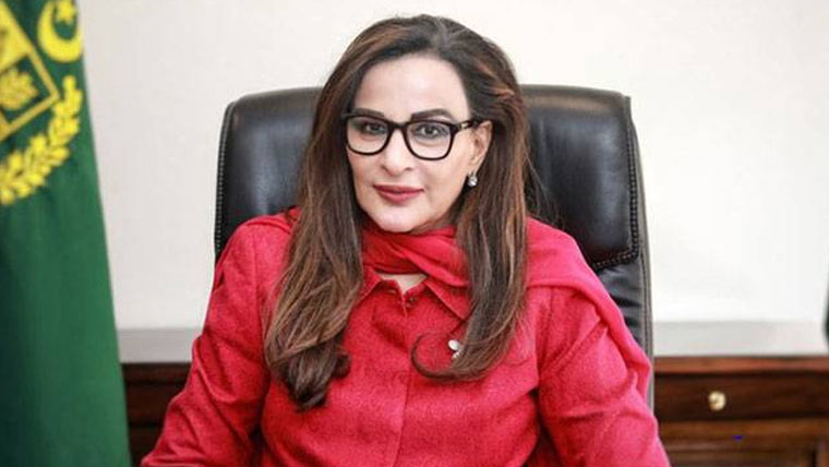 پلاسٹک آلودگی کو صرف کچرے کا مسئلہ سمجھنا درست نہیں :شیر ی رحمن 