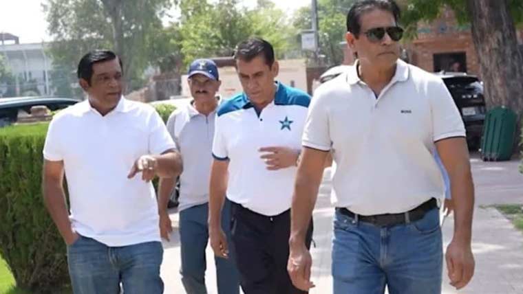  سابق کپتان راشد لطیف کا نیشنل کرکٹ اکیڈمی لاہور کا دورہ 