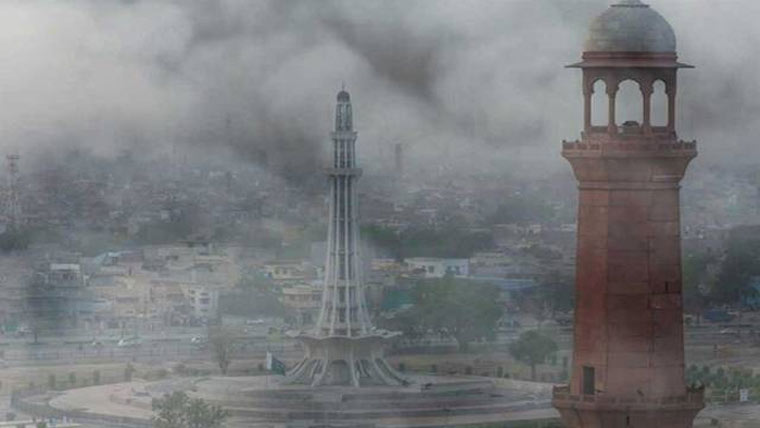 لاہور دنیا کے آلودہ ترین  شہروں میں سرفہرست 
