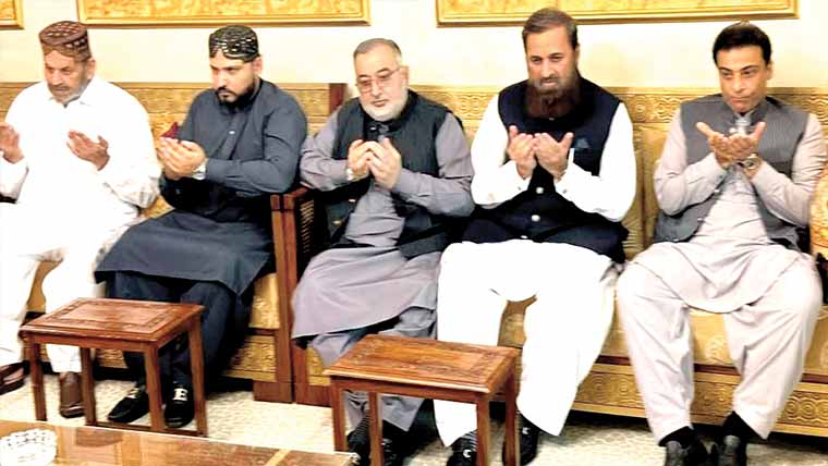  حمزہ شہباز کا دورہ ملتان وبہاولپور،پارٹی رہنماؤں سے ملاقاتیں