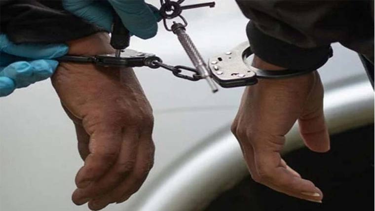  پولیس کا چھاپہ، اشتہاری فرار ، مزاحمت  کرنیوالے 2سہولت کار گرفتار