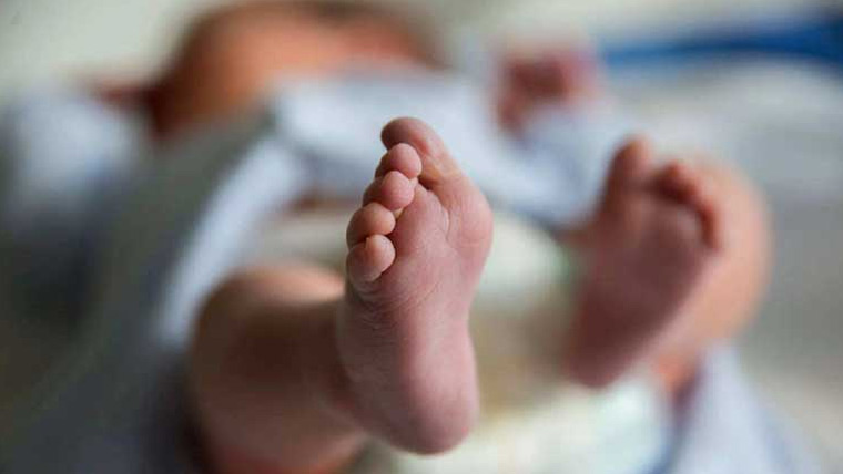  کچرے کے ڈرم سے  نومولود بچے کی لاش برآمد