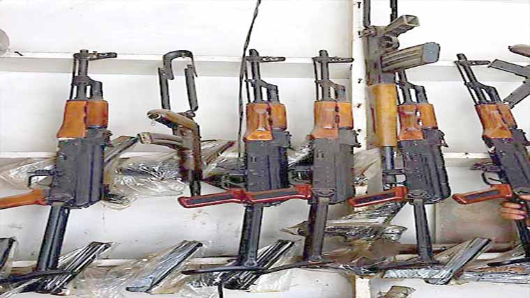 اسلحے کی نمائش کر نیوالا پکڑا گیا