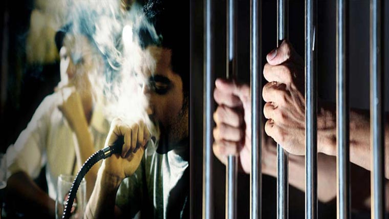 شیشہ نوشی کرنے والے 3افراد گرفتار  حقے، شیشہ فلیور اور دیگر سامان برآمد