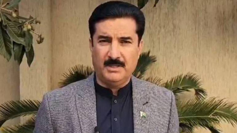 لانگ مارچ اٹک سے آگے جا ہی نہیں سکتا:گورنرفیصل کریم 