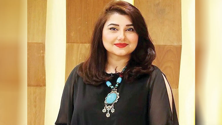 شان شاہد کا بھارت میں کام کرنے  پر سوال اٹھانا درست :جویریہ سعود