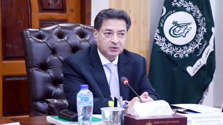 پنجاب میں بلدیاتی انتخابات کیلئے پرعزم ہیں:چیف الیکشن کمشنر
