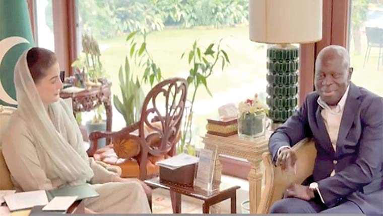 مریم نواز کا بچوں سے مشقت کے خاتمے کیلئے ہیلپ لائنز، بحالی مراکز کا اعلان