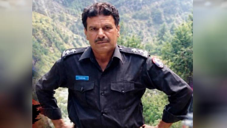 کرک ، دہشتگردوں کی فائرنگ ،ایس ایچ او ،گن مین شہید