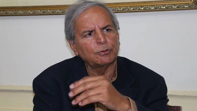 پولیس نے جاوید ہاشمی کو داماد کے گھر نظر بند کردیا