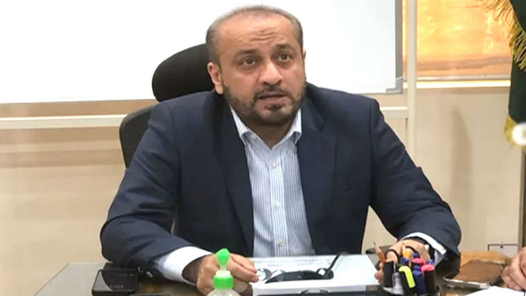 وزیر صحت کا مختلف علاقوں  کادورہ ، ڈینگی ورکرز سے ملاقات 