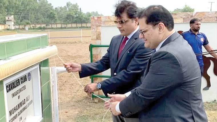 کیڈٹ کالج پسرور میں گھڑ سواری کلب  اور مصنوعی ذہانت گیلری کا افتتاح 