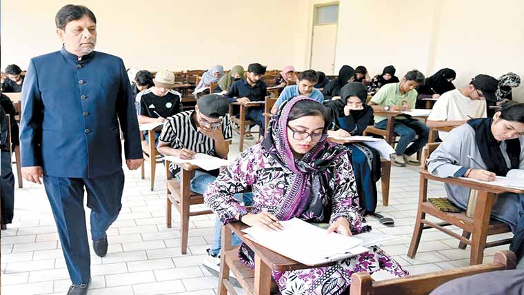 جامعہ کراچی :داخلہ ٹیسٹ میں 6669 امیدوارشریک