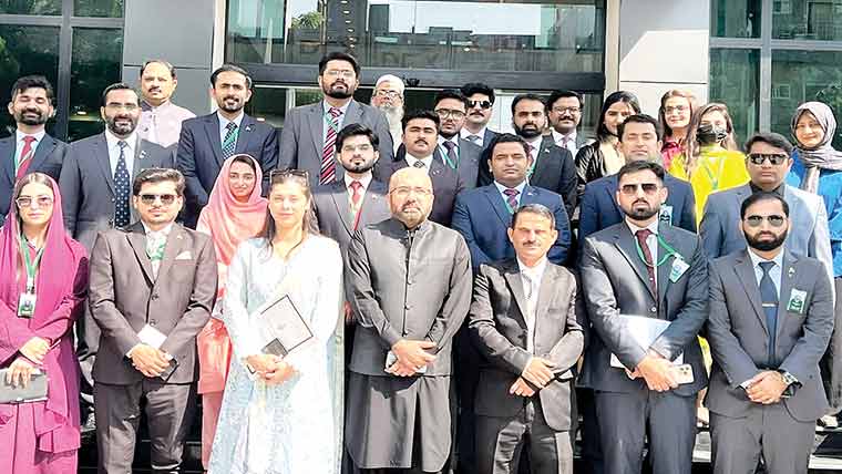 سندھ کے 20 زیرتربیت افسروں کے وفد کاپیف کا دورہ