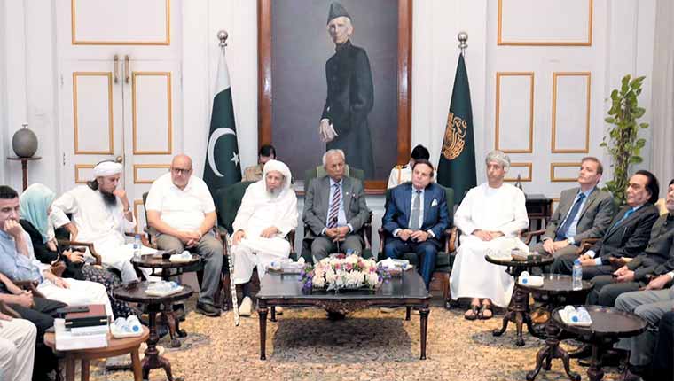گورنر سے مسلم ممالک کی جامعات کے سربراہان کی ملاقات