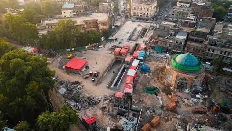 نیلا گنبد ،ناصر باغ پارکنگ پلازے بروقت فعال نہ ہونیکا امکان 