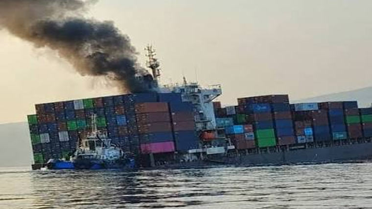 آبنائے ہرمز: 2جہازوں پر حملے ، ایک سمندر میں ڈوب گیا