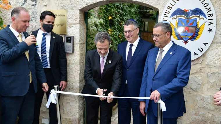 کولمبیا نے مقبوضہ بیت المقدس  میں اپنا سفارتخانہ کھول دیا فلسطین کا شدید ردعمل