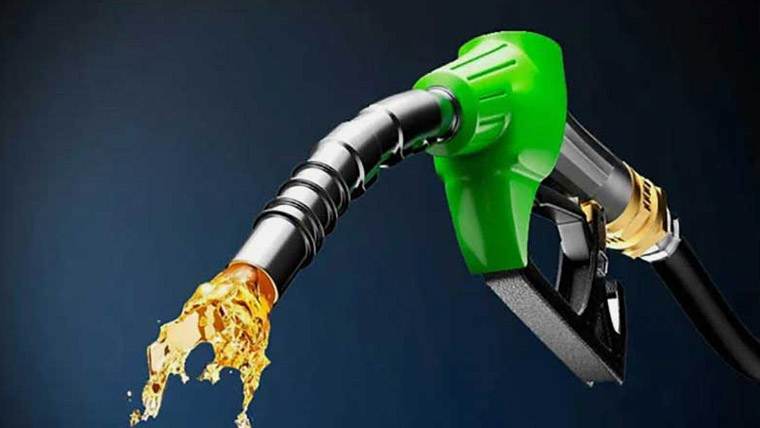 پٹرول تین دن کیلئے 3روپے 93پیسے لٹر سستا 