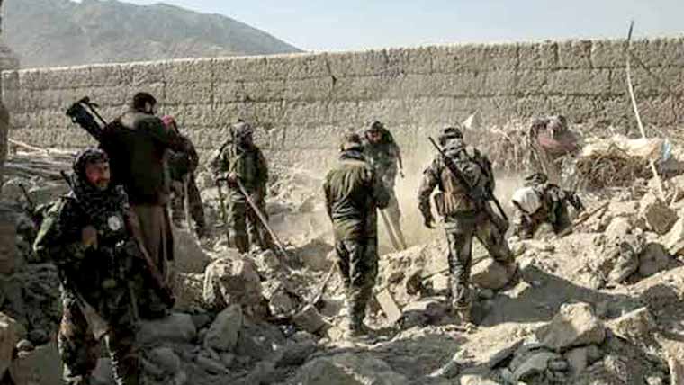 سرحدی جھڑپ : پاک فوج کی جوابی کارروائی، افغان طالبان کا بیس کیمپ تباہ، متعدد ہلاکتیں ، تفتان : پاک ایران سرحد پر امیگریشن گیٹ بند، تجارتی سرگرمیاں معطل