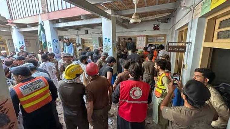 سانحہ پشاور :سکولوں کا معا ئنہ شروع ، کئی عمارتیں خستہ حال قرار