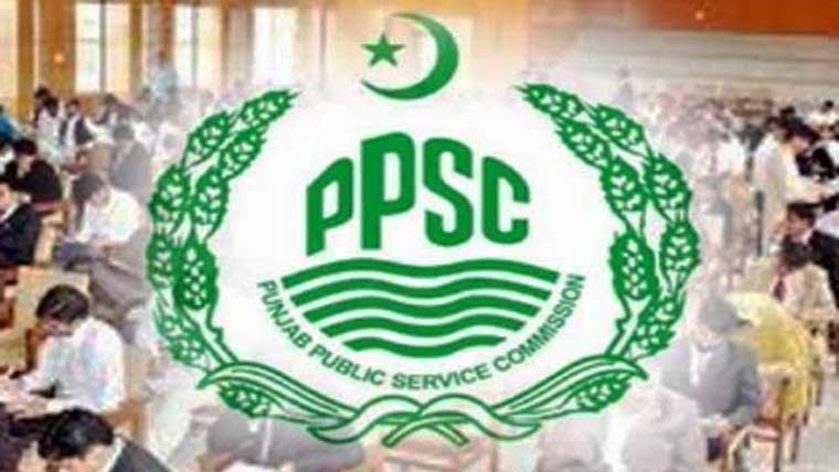 مختلف محکموں میں اسامیوں کے تحریری امتحانات مکمل  