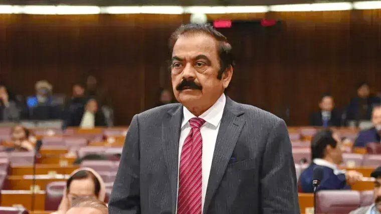  دہشتگردی پر سر جوڑ کربیٹھیں ، وزیراعظم تمام سیاسی جماعتوں سے بات چیت کیلئے تیار: رانا ثناء اللہ