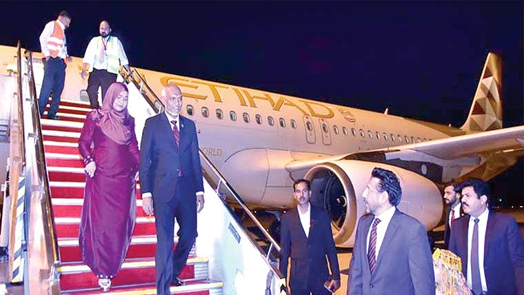 مالدیپ کے صدر 3روزہ سرکاری دورے پر پاکستان پہنچ گئے