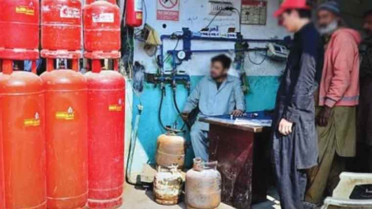 جھنگ : ایل پی جی 550 روپے فی کلو فروخت ہونیکا انکشاف