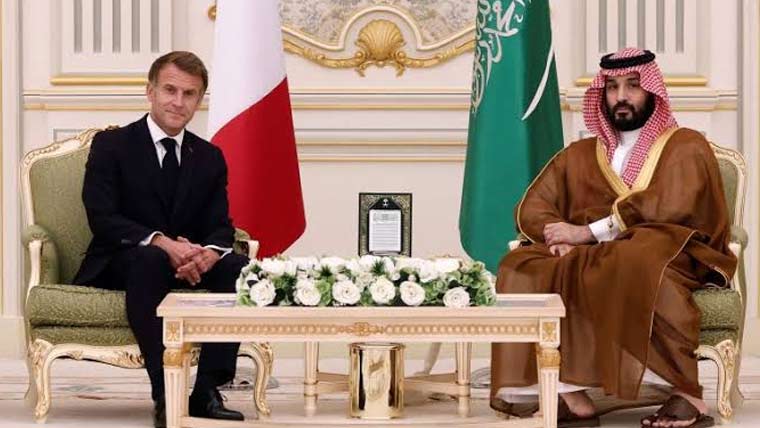 فرانسیسی صدر کا دورہ  سعودی عرب،ولی عہد سے ملاقات 