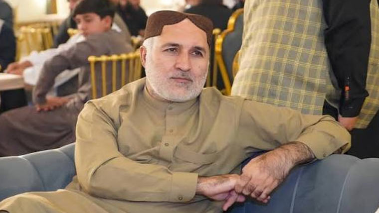 اے این پی رہنما اصغر اچکزئی کی عبوری ضمانت منسوخ ، کمرہ عدالت سے گرفتار 