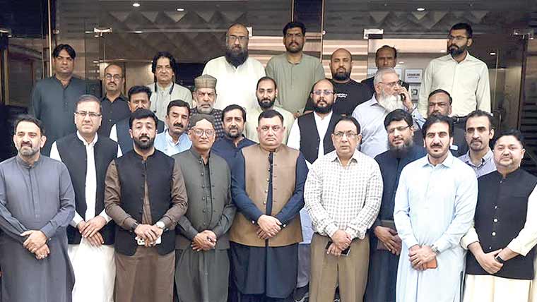 گیس کنکشنز کے حصول میں تاخیر، بندش پر صنعتکار پر یشان 