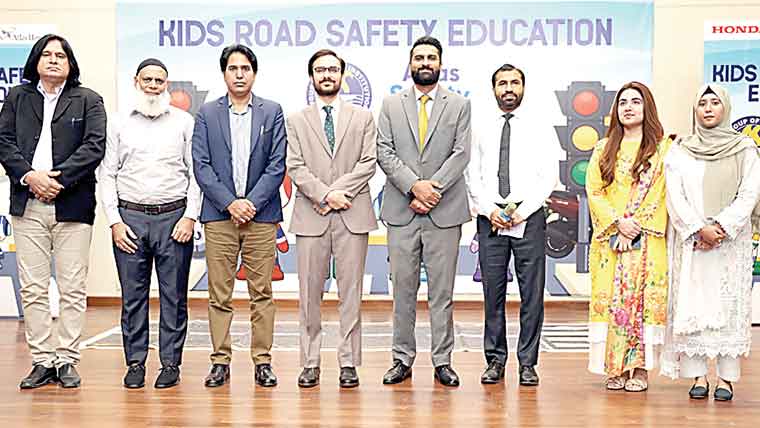 یونیک گروپ کے کڈز روڈ سیفٹی ایجوکیشن سیمینار کاانعقاد