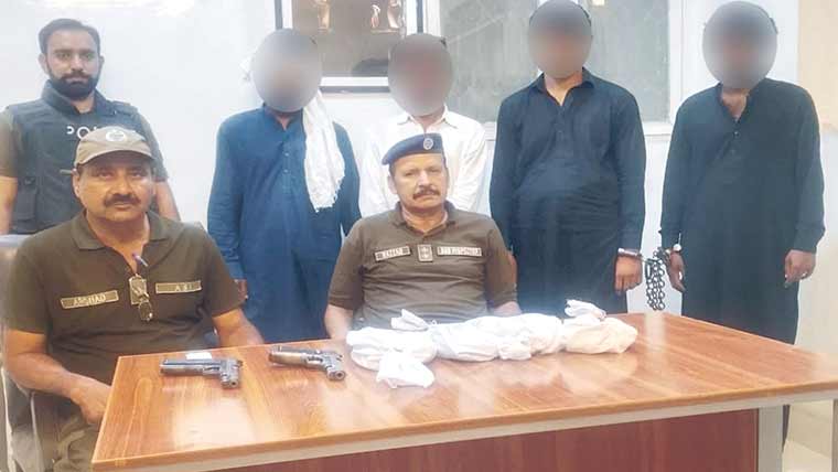 غیر قانونی اسلحہ رکھنے والوں کے  خلاف کریک ڈائون ،4ملزم گرفتار