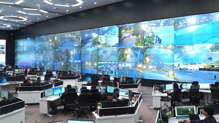 سیف سٹی: جعلی نمبر پلیٹس 6گاڑیاں تھانوں میں بند 