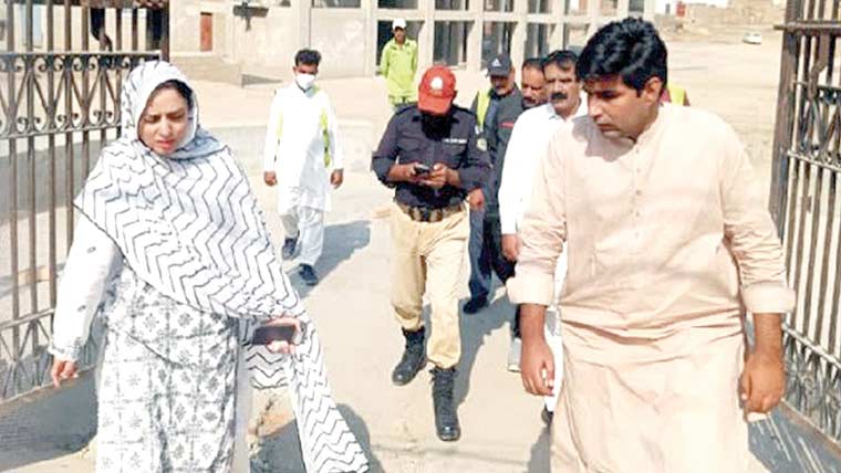 اسسٹنٹ کمشنر کمالیہ کا شہر کے مختلف علاقوں کا دورہ 