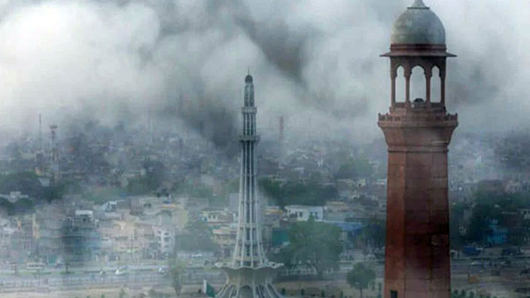 آلودہ ترین بڑے شہروں  میں لاہور پھر پہلے نمبر پر