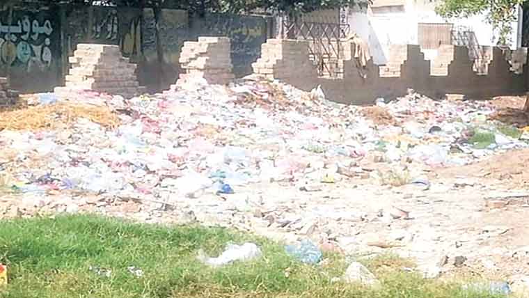 گگو منڈی، مظفر پارک میں گندگی کے ڈھیر، شہری پریشان