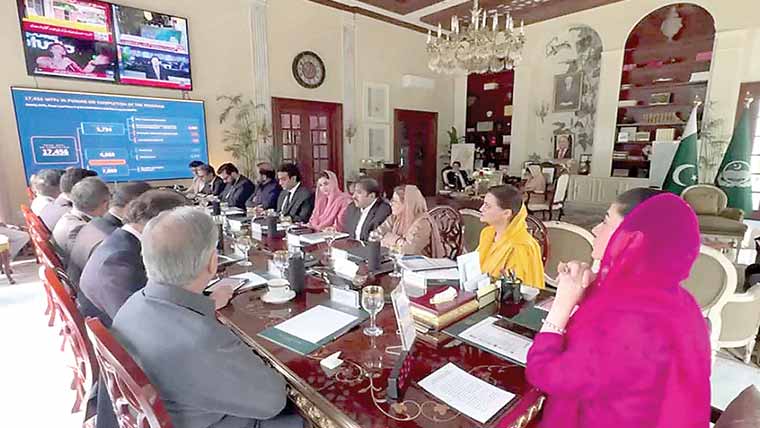 مریم  نواز  کا  جون 2027تک 5734واٹر  فلٹریشن  پلانٹس  مکمل  کرنے  کا  ہدف