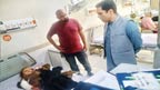 کمشنر کا الائیڈ ہسپتال ون کا دورہ، حادثے کے زخمیوں کی عیادت
