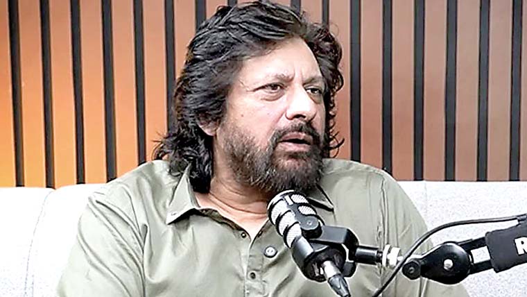 خاندان نے اولاد نہ ہونیکی وجہ  سے کبھی دباؤ نہیں ڈالا:جواد احمد